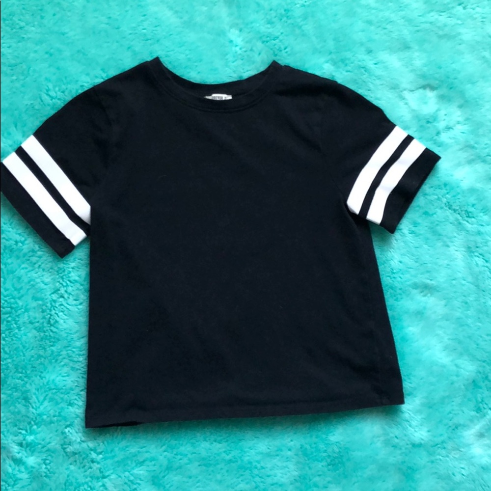 Cropped shirt